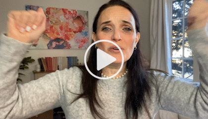 gif of Sarah in Sarah Uncut Episode 23