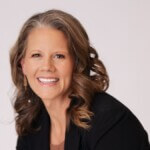 Amber Richardson and Sarah Walton discuss seasonal syncing for women entrepreneurs on the Game On Girlfriend® podcast Episode 326
