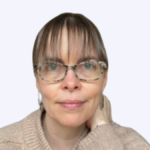 Karyn Spetz and Sarah Walton discuss the should I stay or should I go question on the Game On Girlfriend® podcast Episode 329