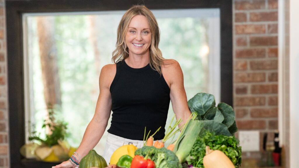 Katie Hardie on holistic health for women entrepreneurs — Game On Girlfriend® podcast with Sarah Walton, Episode 335