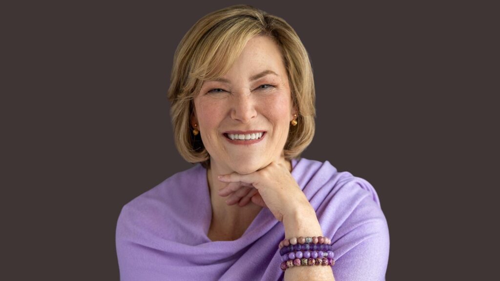 Dr. Peggy DeLong, The Gratitude Psychologist™, on how to increase your capacity for happiness — Game On Girlfriend® podcast with Sarah Walton, Episode 341