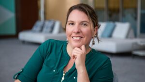 Lindsey Busfield on finding your fit as an entrepreneur — Game On Girlfriend® podcast with Sarah Walton, Episode 347