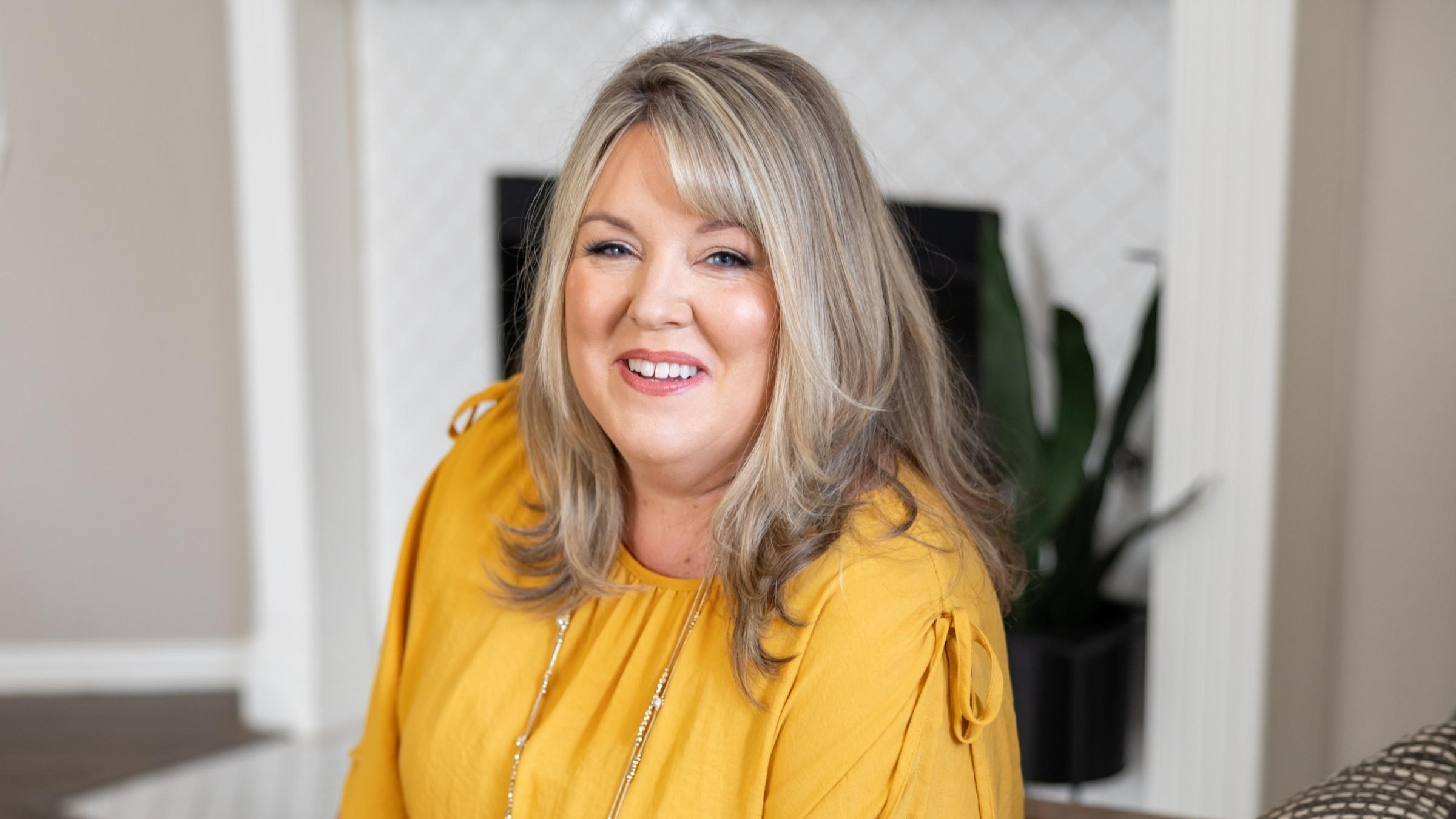 Nikki Rausch on why you're afraid to sell — Game On Girlfriend® podcast with Sarah Walton, Episode 350