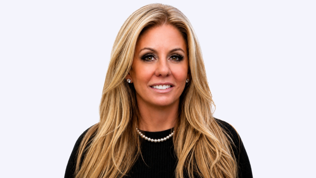 Sarah Walton and Debi Hemmeter on how to create opportunities by listening to your heart — Game On Girlfriend® podcast, Episode 353